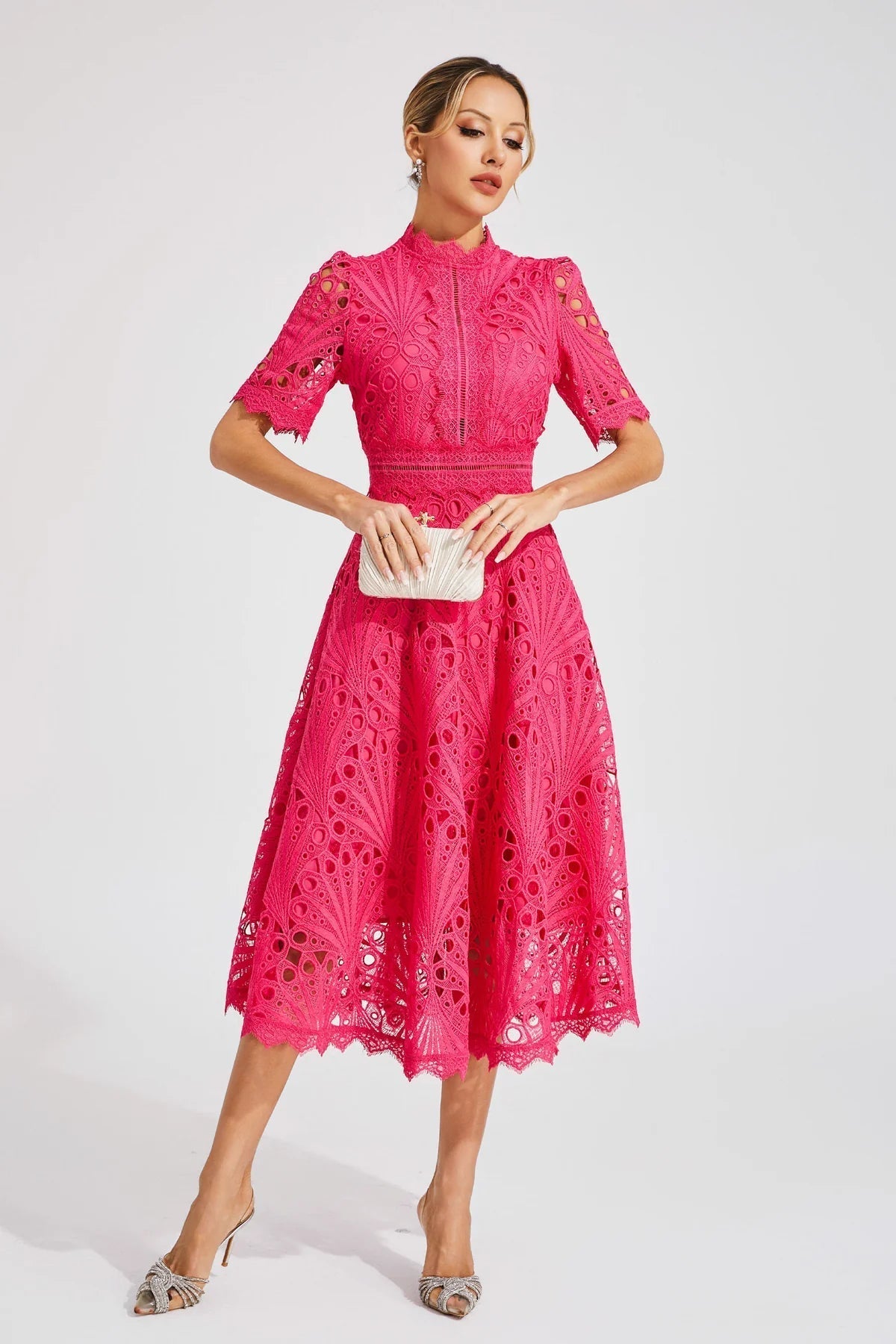 Vorelle - Abito Casual a Fiori con Ricamo e Maniche Corte