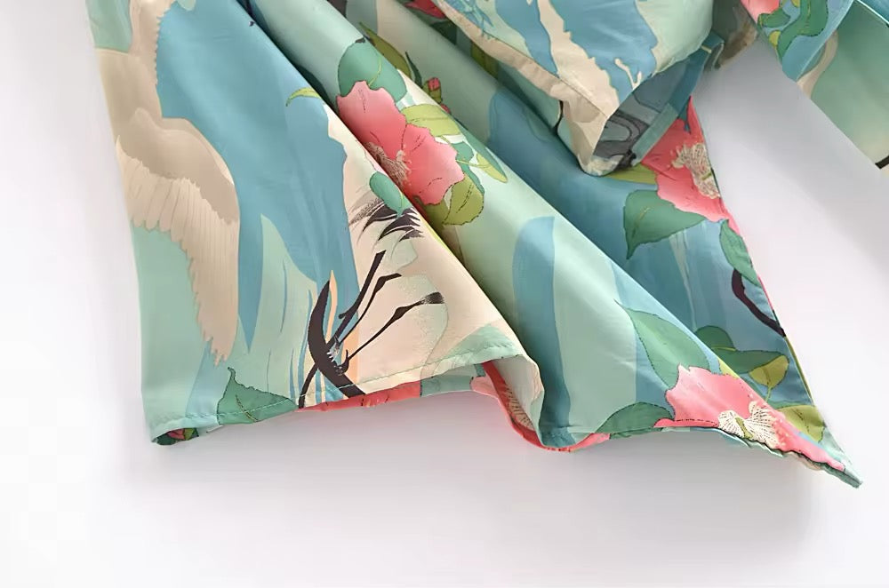 ODÉLIA – Bohemisk kimono-blus med knytfront & V-ringning