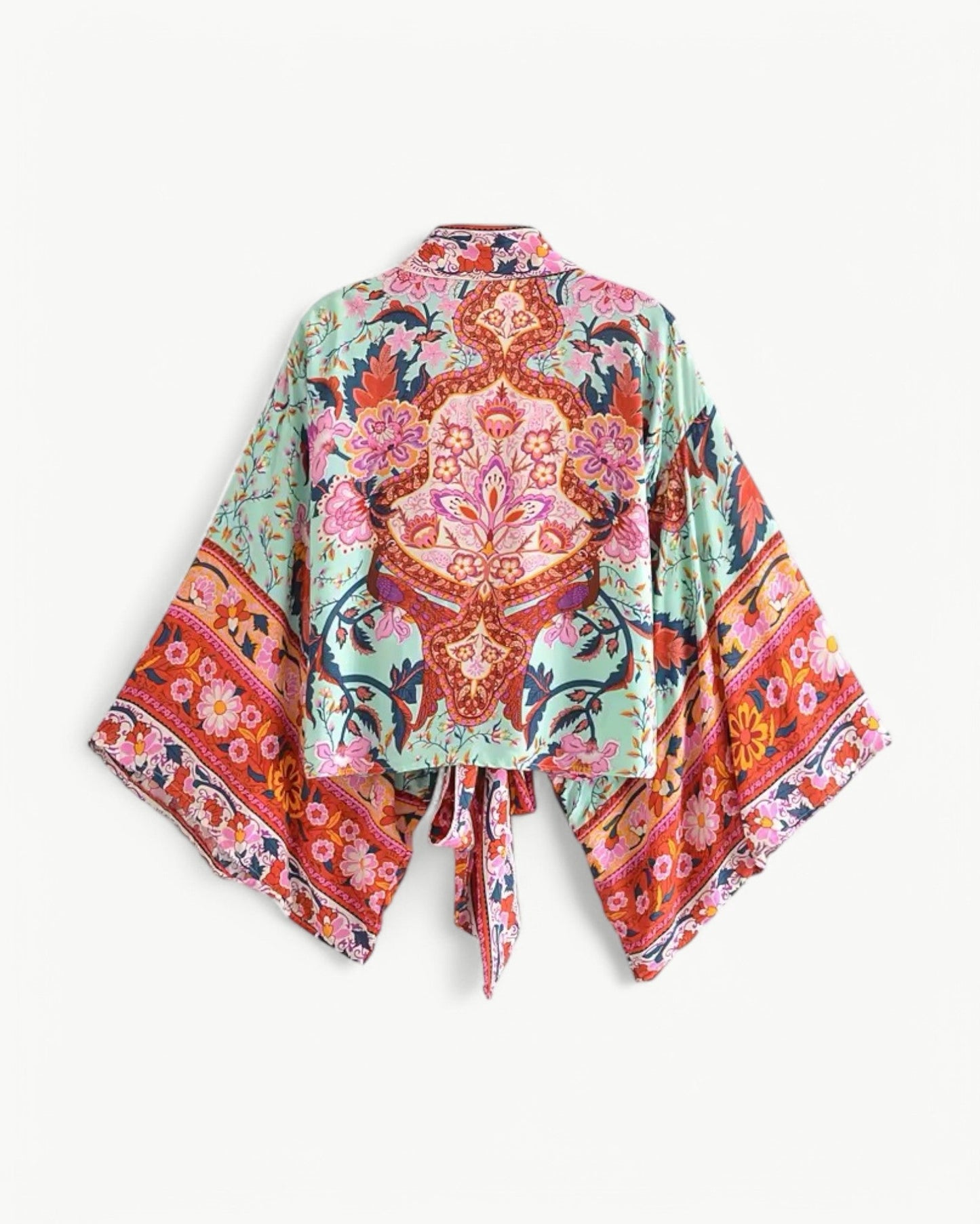 ODÉLIA – Bohemisk kimono-blus med knytfront & V-ringning